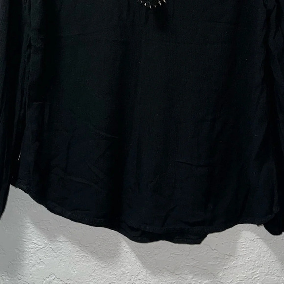 Women's Gap Black Peasant Boho V-Neck Top - Picture 6 of 9